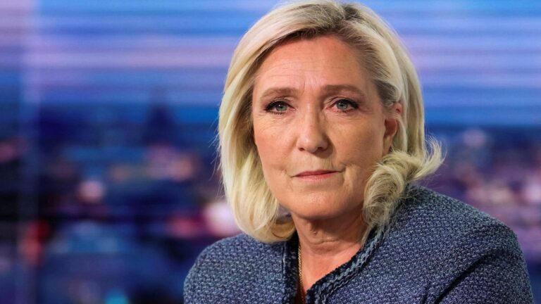 Titel: Marine Le Pen droht Haftstrafe und politische Aussetzung