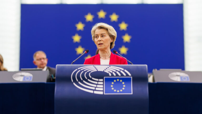 Transparenz-Gerichtshaus beschließt Veröffentlichung von Ursula von der Leyen’s Pfizer-SMS-Kommunikation