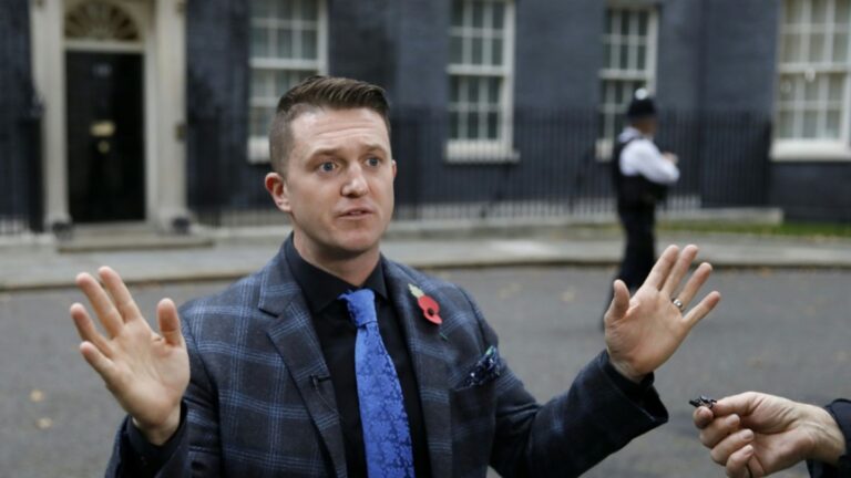 Bystrons Besuch bei Tommy Robinson im Briten-Knast