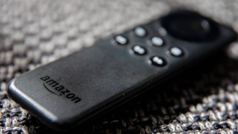 Netflix beendet die Unterstützung für ältere Amazon Fire TV-Geräte ab Juni 2025.