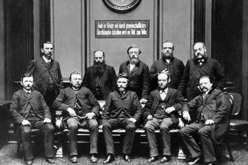 Die vollständige Zerstörung der Sozialdemokratie