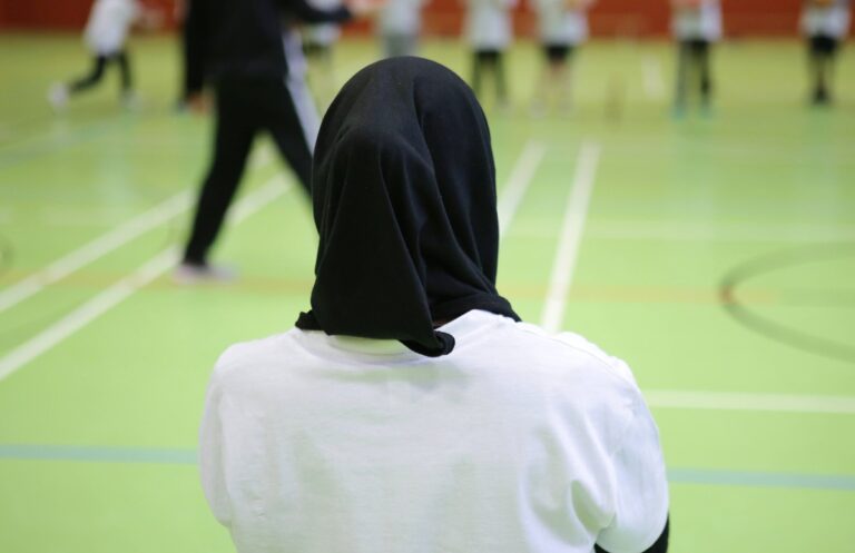Islamismus triumphiert in Berlin: CDU und SPD erlauben Kopftücher an Schulen