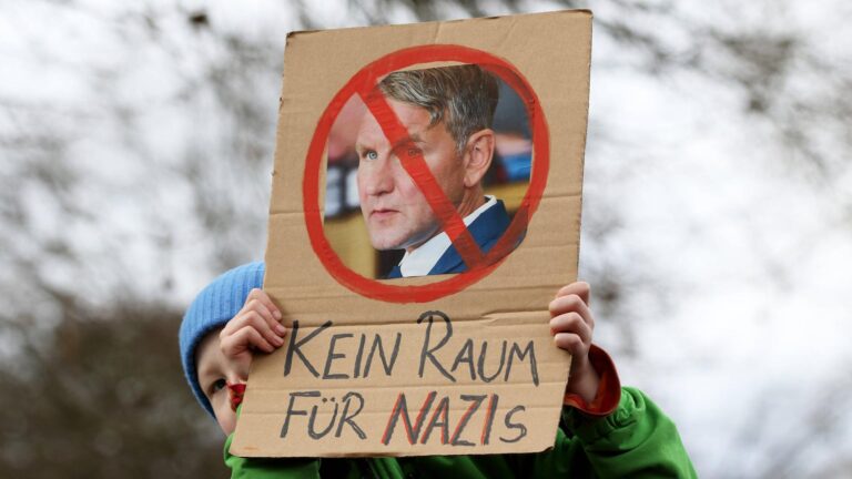 Die AfD bleibt unstrafbar – ein Schlag ins Gesicht der Demokratie