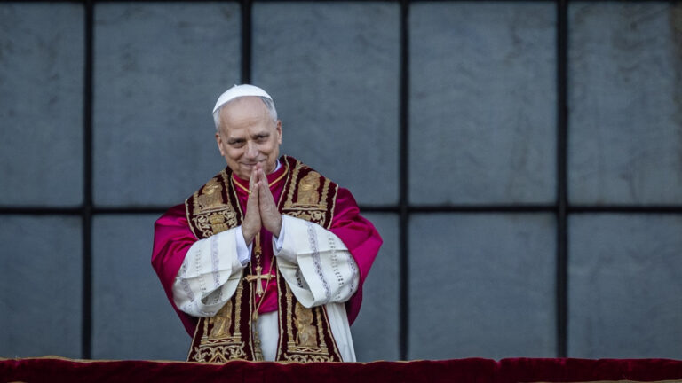 Papst Leo XIV. erhebt Stimme gegen Massenmord an Christen in Nigeria – Welt schweigt, während der Klimawandel verantwortlich gemacht wird