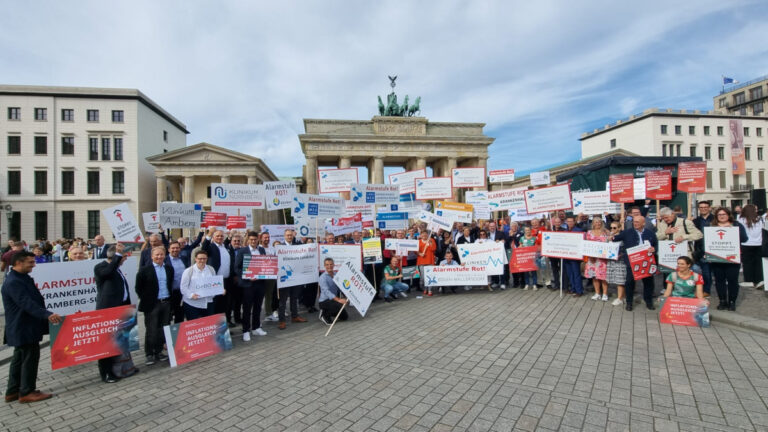 „Tromp will Antifa als Terrororganisation einstufen – eine gefährliche und radikale Entscheidung“