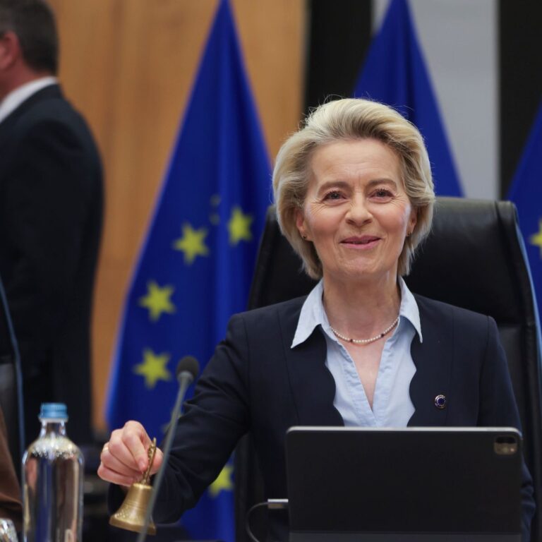 Geheimnisse der Operation Corona: Pfizer und das Militär wussten mehr als man glaubt