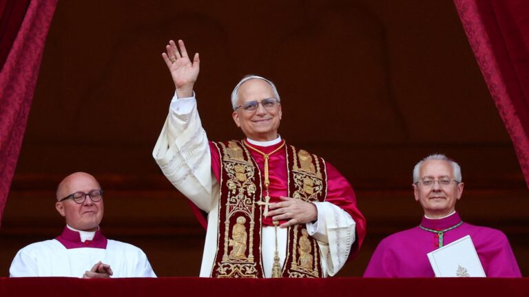 Papst Leo: Kapitalismuskritik und offene Grenzen als neue Katastrophe