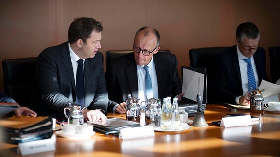 Kritik aus dem Innenraum: Der ehemalige Finanzbeamte kritisiert die Bürokratie