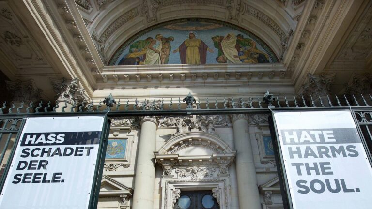 Brandmauer-Konfession: Bischof Bätzing schadet Kirche und Demokratie durch politische Blockade