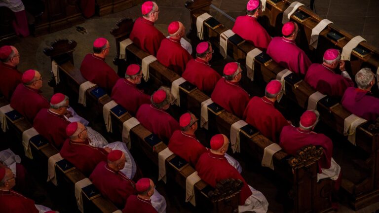 Verrat an die Wurzeln: Deutsche Bischöfe schaffen aus Christentum Relativismus