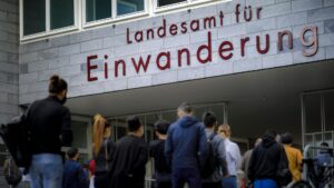 Gratis-Haus, kein Beitrag – Die deutsche Einwanderungspolitik im Zusammenbruch