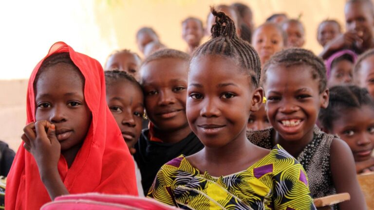 Halle: Staatsanwaltschaft gibt Aufhebungsbeschluss – Jugendliche aus Mali und Portugal freigelassen nach „freiwilligem“ Zusammentreffen