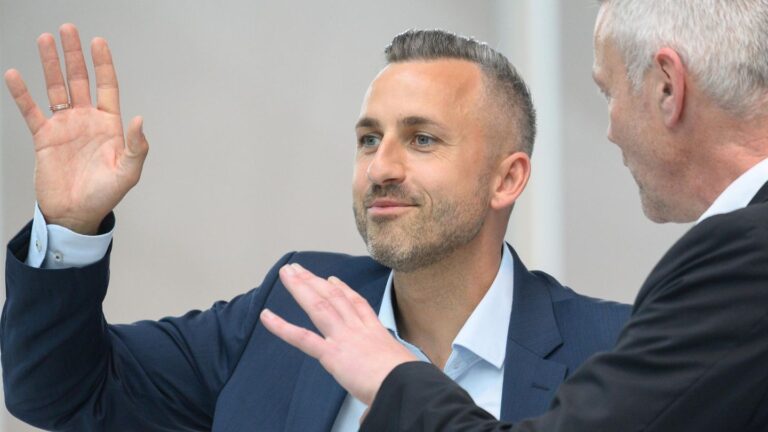 Kein Hitlergruß – Die AfD Sachsen-Anhalt widerlegt einen gezielten Schmutzskandal