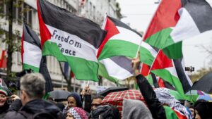 Islamistische Gefahr verschwiegen – Die Queeren-Führung und die drohende Wirtschaftskrise