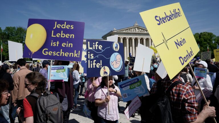 „Ungeborene Leben – kein Raum für Abtreibung: Peter Hahnes Dringlicher Aufruf an die Gesellschaft“