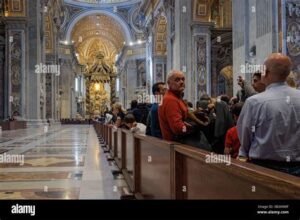 Vatikan schließt traditionelle Gläubige aus dem Petersdom: Gemeinsames Gebet wird verboten